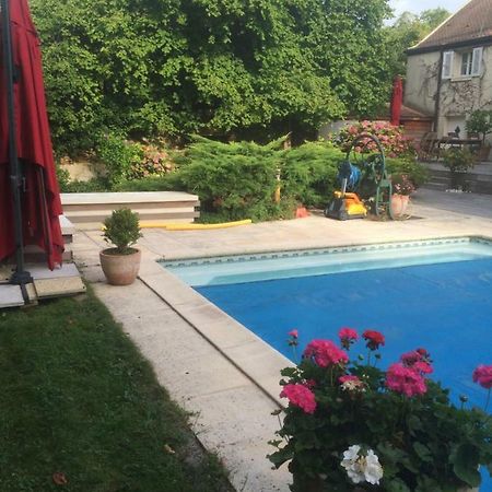 Chambres D Hotes Chez Francoise Et Michel Piscine 4 Chambres 8 Lits Chaumes-en-Brie Exterior photo